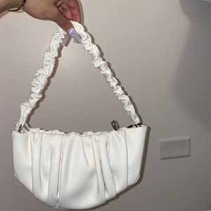 Melrose scrunchie bag